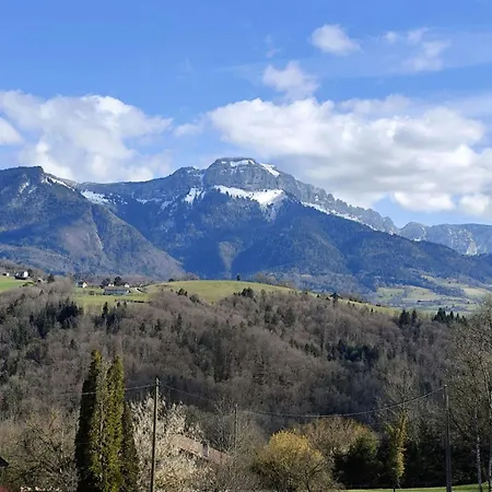 Et Monts *